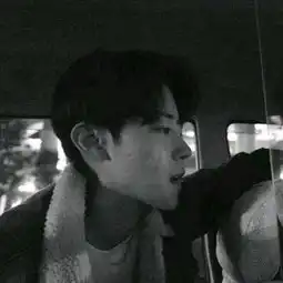 黑白个性男头.庆幸我还可以爱你
