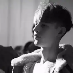 愿你迷路一生还是走到我身旁
