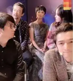 胡歌现身赵本山女儿的直播间,美颜开过度,网友被男神给吓到
