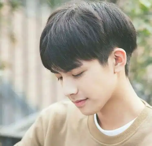 赵佳丽恋情疑似曝光她会成为下一个刘雯吗
