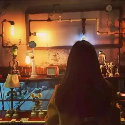 为什么恋人们会选择用伤害自己的方式,来惩罚对方呢
