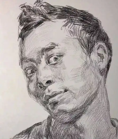 考试画男中年素描头像步骤解析
