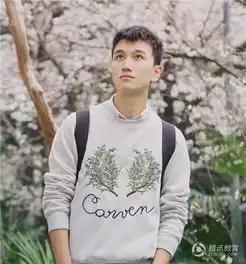 武大再现樱花男神多次获奖不愿做学霸
