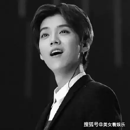 9位男星胡子照胡歌稳重,鹿晗显老,肖战低调,李现荷尔蒙十足
