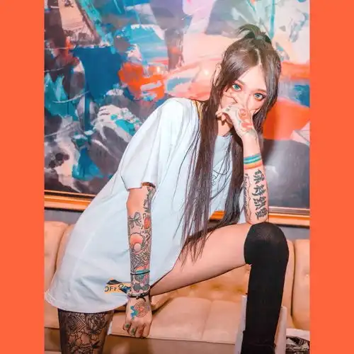 有人知道抖音网红djyoyo的料吗厦门大学毕业现在...
