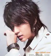 我想烫纹理,我的头发是自来卷,发质不是很好,头发也就7.8厘米,头帘到眉毛了够长吗
