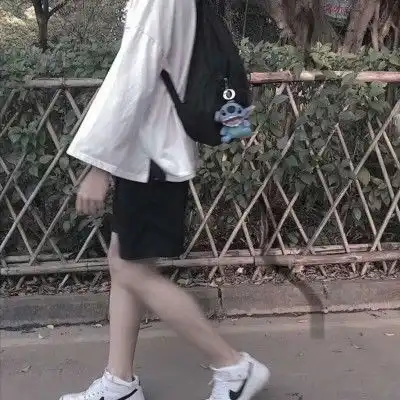 混入其中

