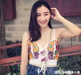 蹦床公主何雯娜近照30岁成健身达人,接受男友拿大钻戒求婚
