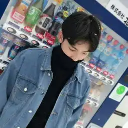 2018最新的帅气成熟男生微信头像不喜欢争也不会让
