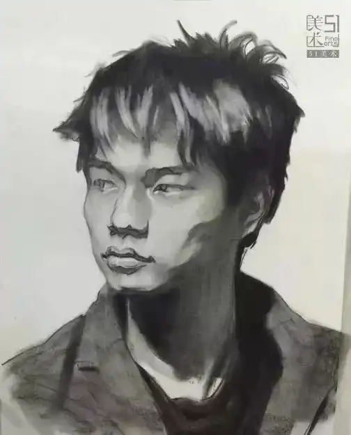 男女青年素描头像怎么精细画附步骤图
