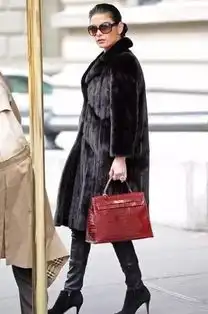 大多数女性一生最想拥有十款大牌经典包,经典不过时
