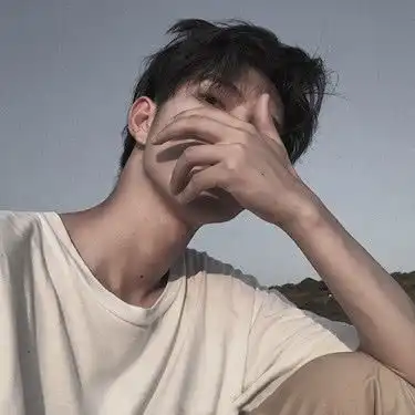 男生有这4种表现,分明是爱你成痴,全中的民政局见
