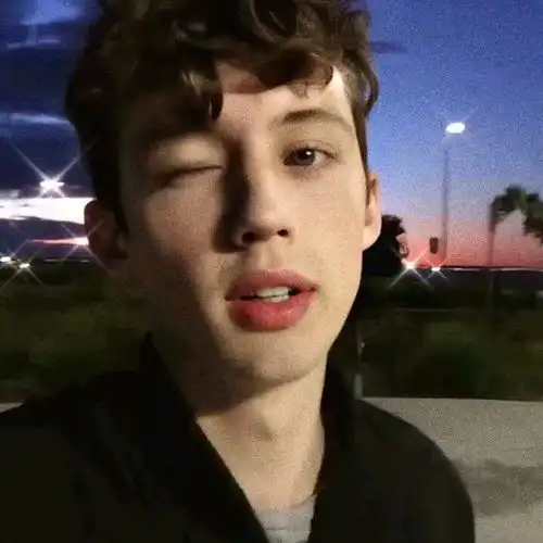 100张热门微信头像,建议收藏
