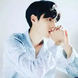 2018快手头像清晰男生高冷大全许一人以偏爱尽此生之慷慨
