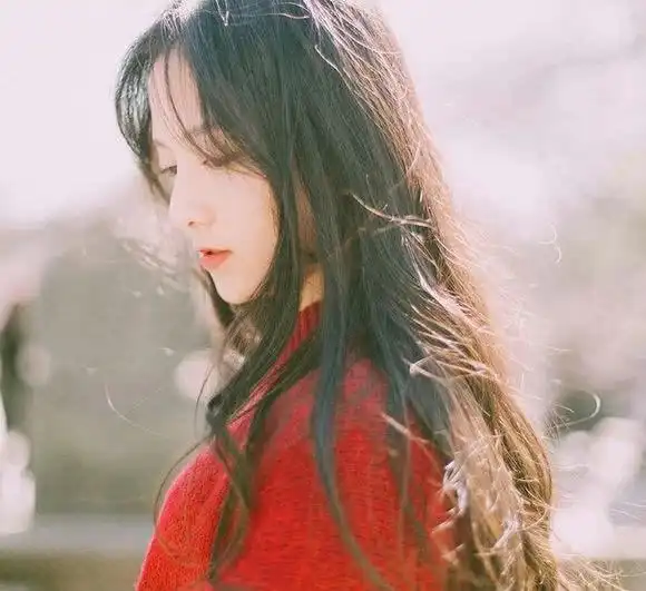 女生允许让你触碰这三个地方,说明已经被你俘获,赶紧表白
