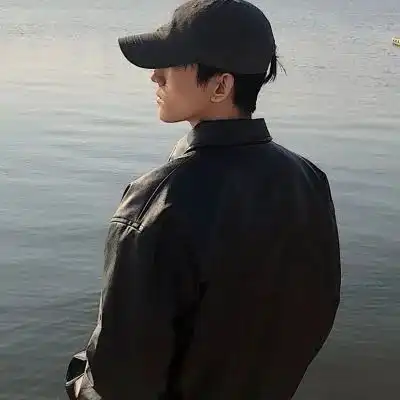 小众男头心里有玫瑰
