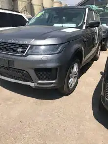 揽胜运动柴油引领独一无二的精致与奢华
