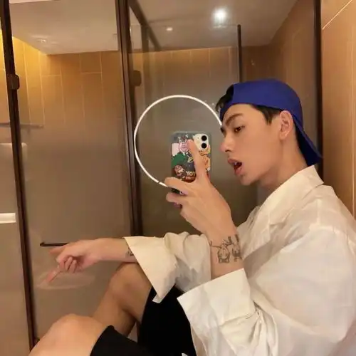 头像daily再等等吧,等人间四月的天朗气清
