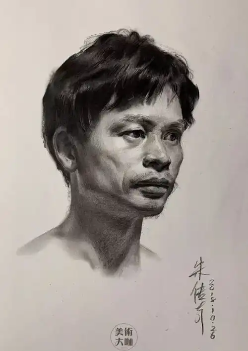 他把自己的人生,活成了一场传奇
