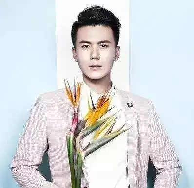 男生大方直爽发型,给人以干净利索的男人味儿

