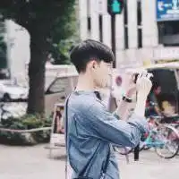 头像男生帅气背影带字微信头像图片大全
