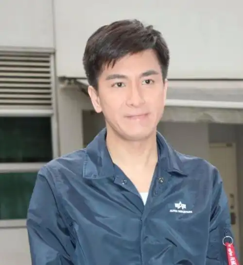 报应最惨绿帽马国明再遇真爱,昔日劈腿女友黄心颖无戏可拍
