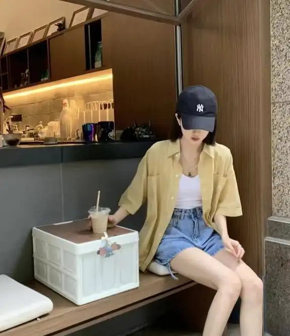 衬衫短裤怎么搭配好看衬衫短裤穿出满满少女感
