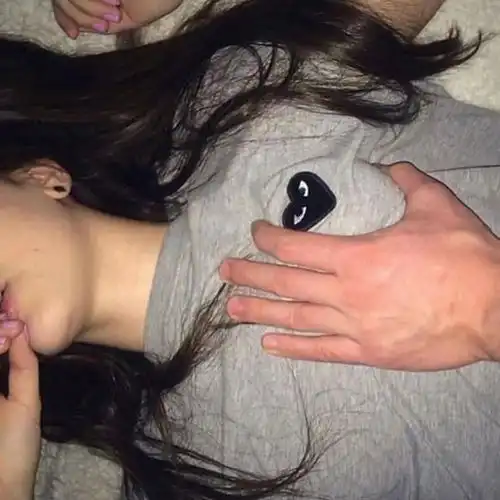 有没有偏成熟沉稳一些的欧美风男生头像
