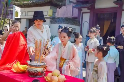启航少年季高祖传奇.汉文大帝于二零二四年八月三日正式开拍
