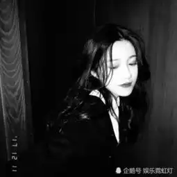 被分手如何回复傻女孩又哭又闹,聪明女孩的回答最体面
