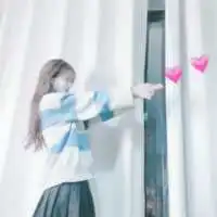 甜美的伴侣扣扣头像
