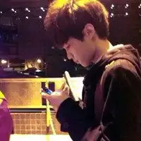 一切的快乐悲伤全因为你情侣头像
