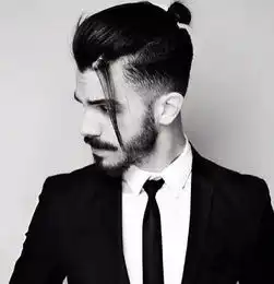 十款潮流发型型男就该这样男人味儿
