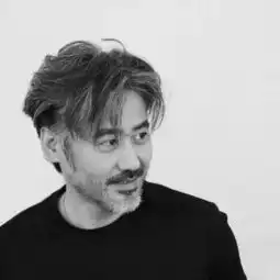 他是大器晚成的国民大叔,却鲜有人知他的专辑销量曾赶超崔健
