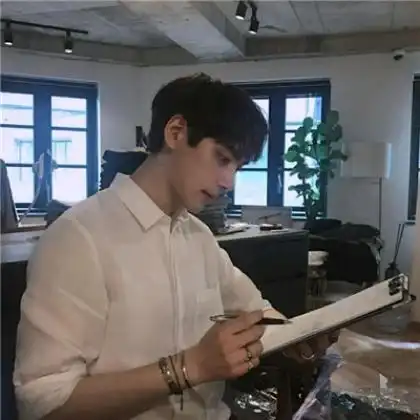 个性魅力男生帅气头像,每一张都有着不同风格
