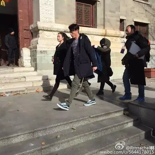 霍建华倪妮二十八岁未成年路透
