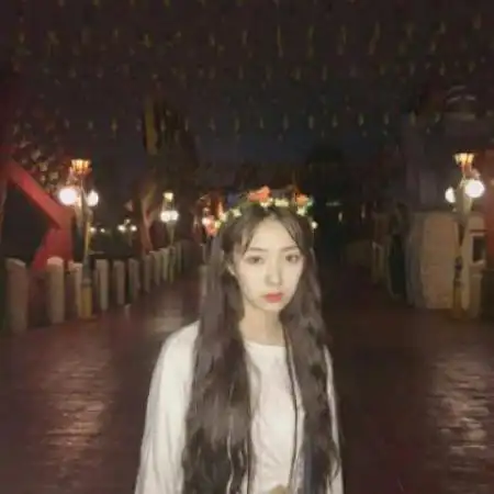 一个人一张的情头找的人最多,情侣头像一左一右
