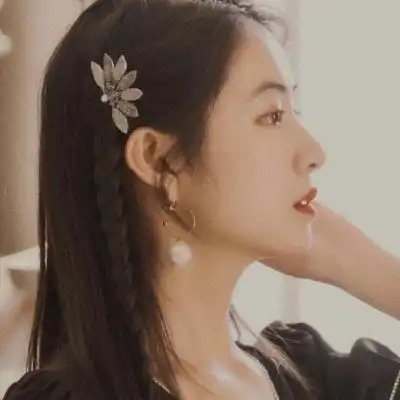 复古港风人从悲伤中落落大方走出来就是艺术家
