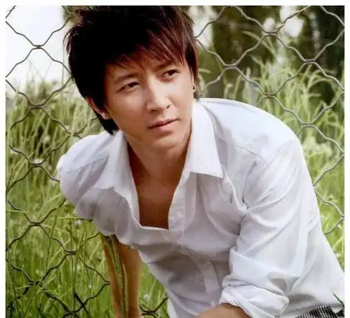 背锅还是咎由自取被黑到一无是处的韩庚,值得同情吗
