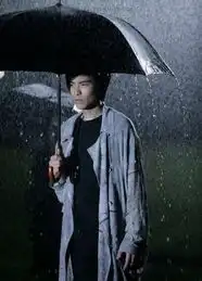 雨神遭泼粪萧敬腾似有仇家8
