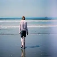 浮华签到右上蓝框框

