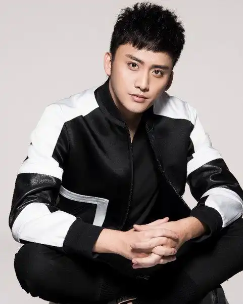 创业时代热播罗彬对抗黄轩再掀商战风云
