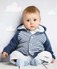 男童7楼坠亡,母亲情绪崩溃,家长带娃一定要细心
