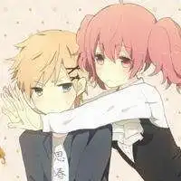 动漫男女头像拥抱唯美微信头像图片大全
