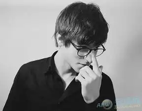 男孩子qq昵称好听的
