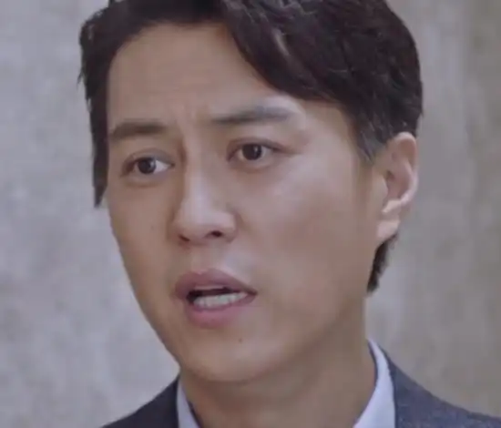 突围四大男神,靳东一身正气,陈晓痞帅十足,而他俩都是反派
