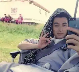 一日一扒片场豪迈撩裙子打赤膊上阵比影视剧更精彩的是花絮
