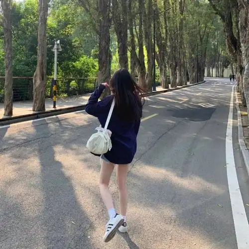 能够吸引男性注意的女生,都好看在什么地方
