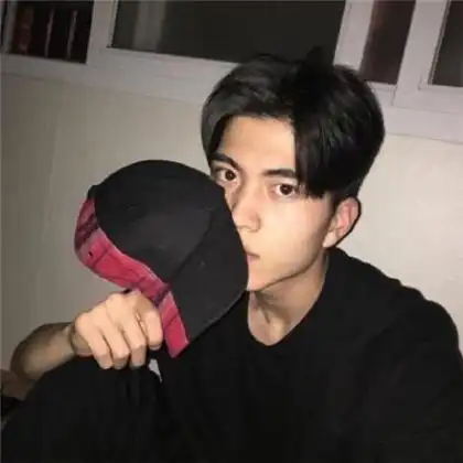 qq个性男生头像高清,清醒的男人真的很个性