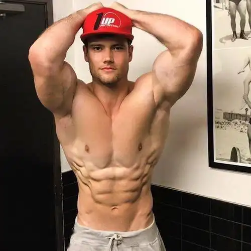 为什么说千万别找肌肉男做男友
